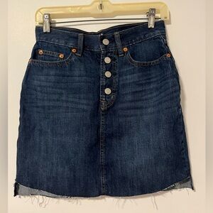 Gap High-Wasted Denim Button-Up Skirt with Frayed Edge Size 25